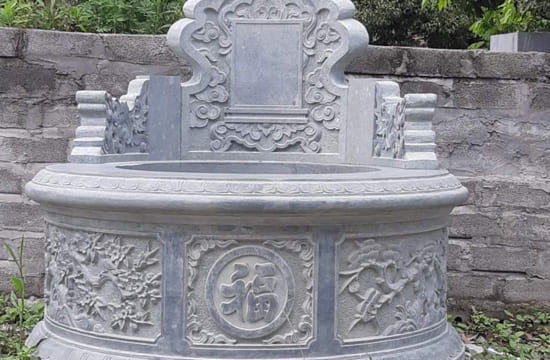 Chuẩn bị lễ vật cúng
