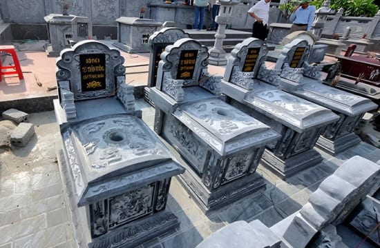 Vì sao cần có lỗ thông thiên trên mộ đá 10 lo thong thien 1