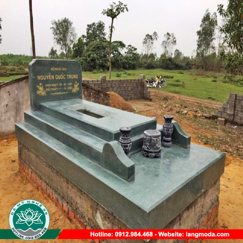 Mẫu mộ đá xanh rêu đẹp 06